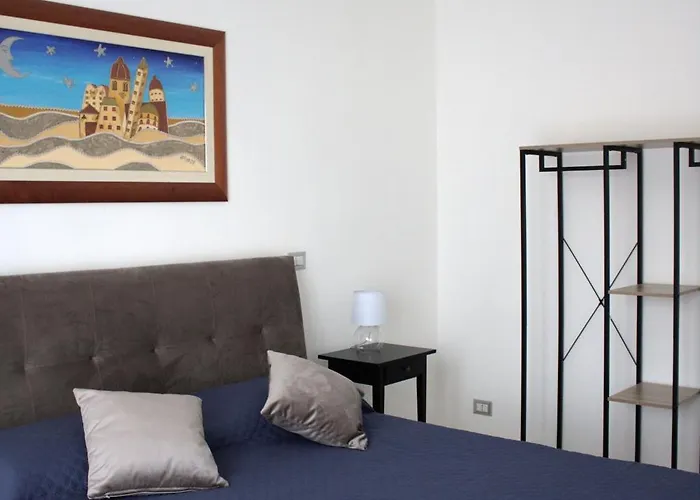 Flavio's Lägenhet Bari